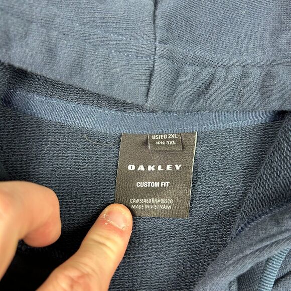 Oakley Sweatshirt Mens 2XL Navy‎ Blue Hooded Full Zip Spell Out Fleece - Picture 5 of 9